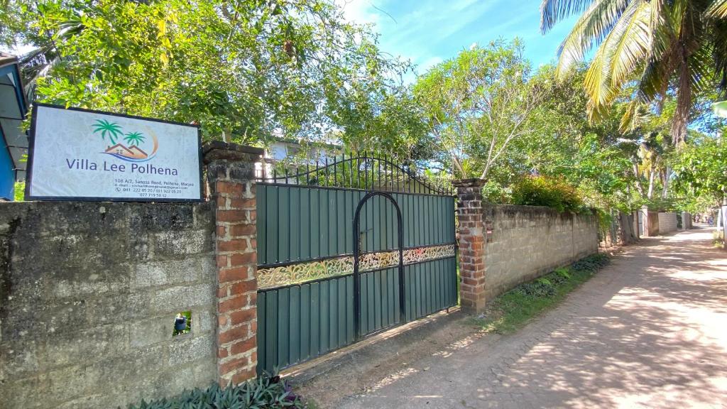 Villa Lee photo
