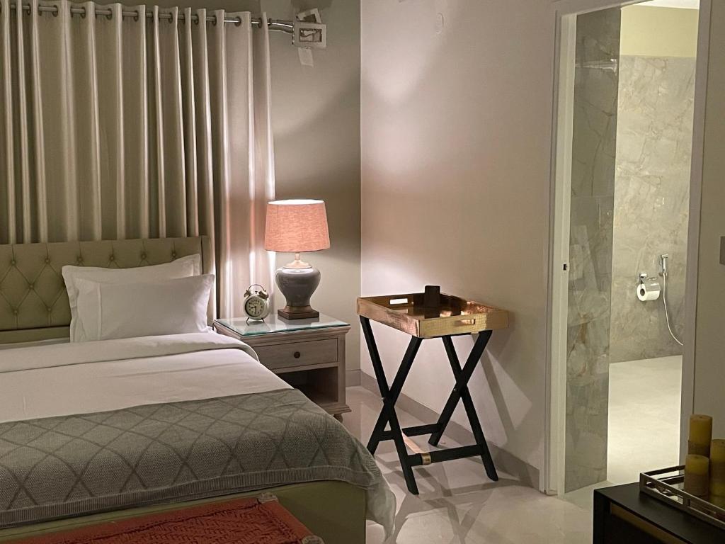 Frangipani Suite photo