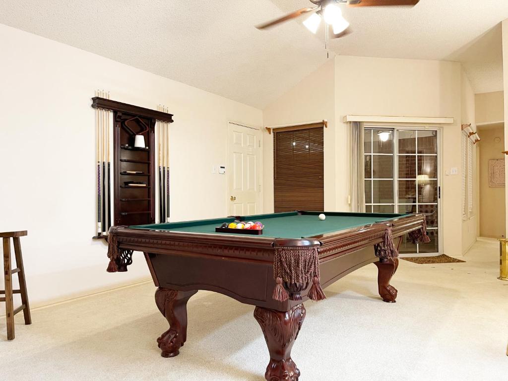 This is it! Hot Tub+Pool Table+Pac-Man = FUN!