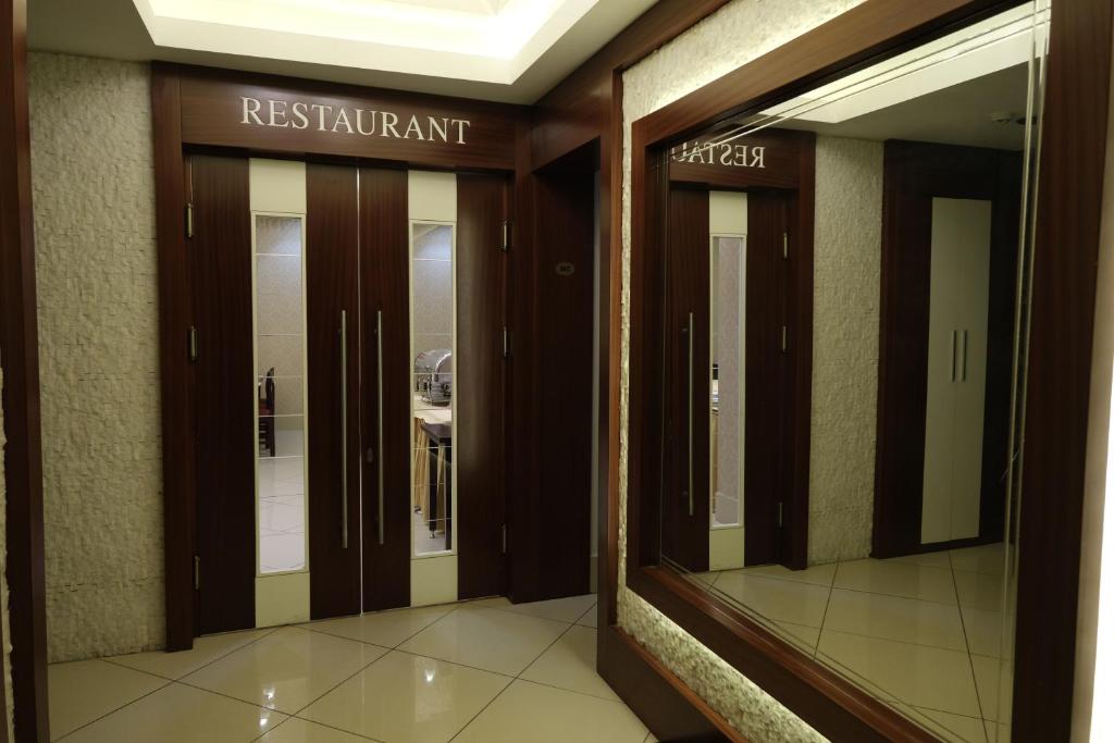 Artan Hotel photo