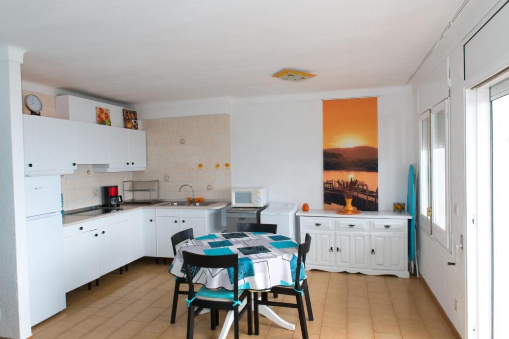Appartement Vue Mer a Deux pas de la Plage - 4
