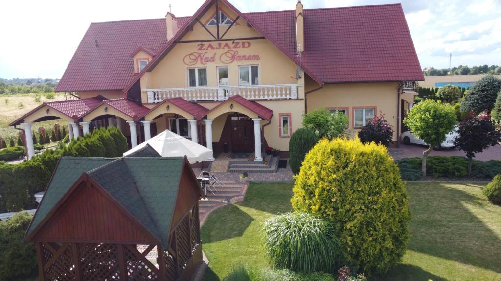 Zajazd nad Sanem photo