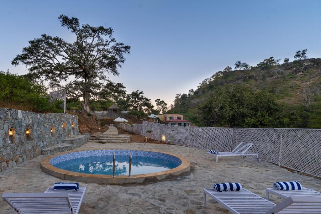 Nature Wilderness By Nirvana Hotels photo