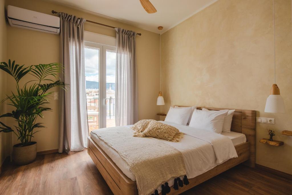Living Stone Aparthotel — Hotel in Athens