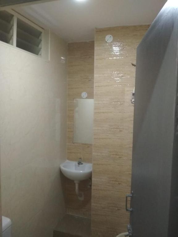 Sri Abbirami Lodge photo
