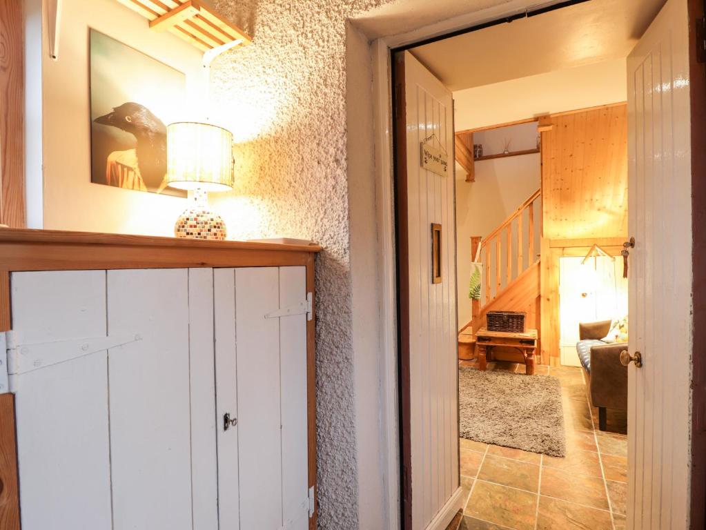 Bogindour Cottage, Muir of Ord photo 7