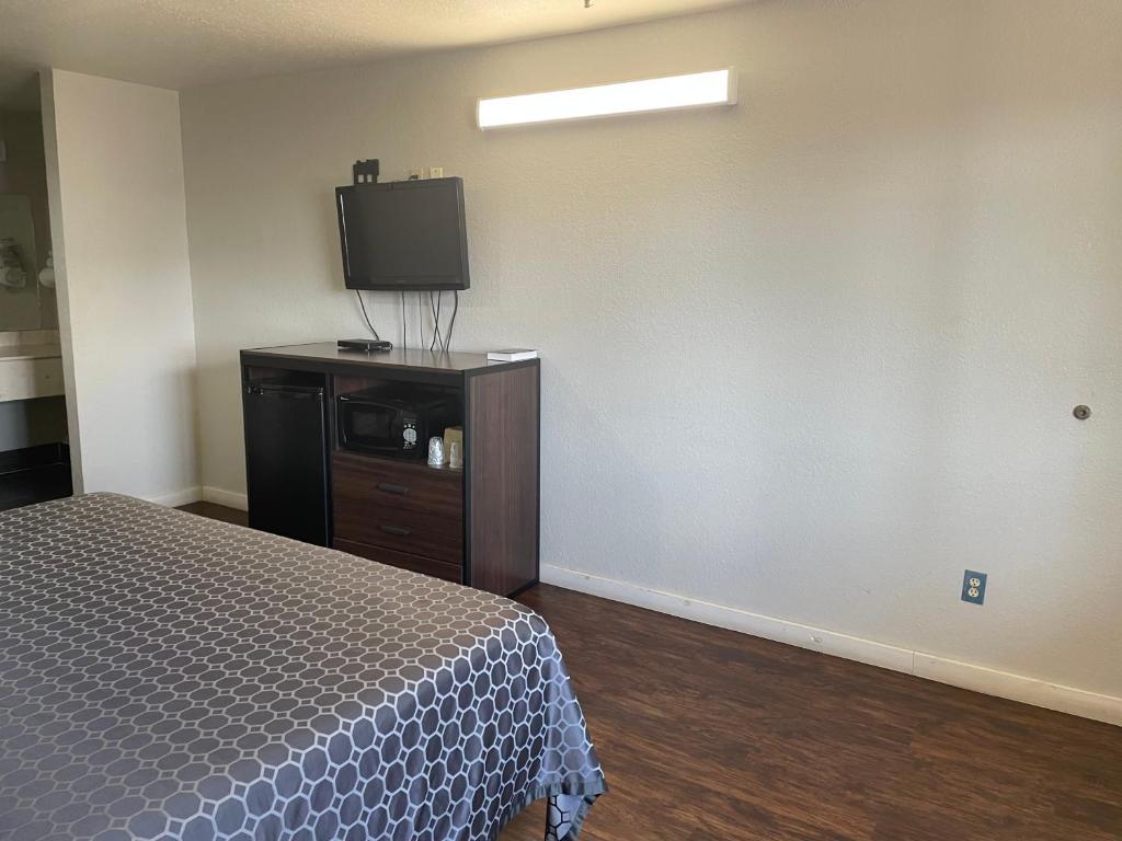 Garden Inn Motel photo
