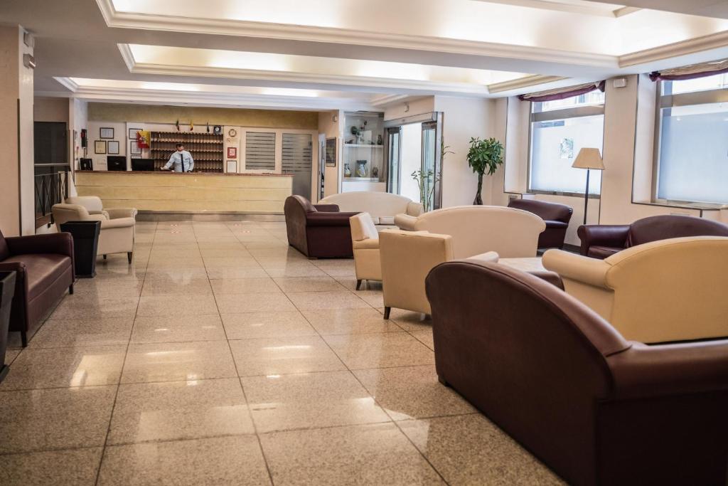 Hotel Mediterraneo photo