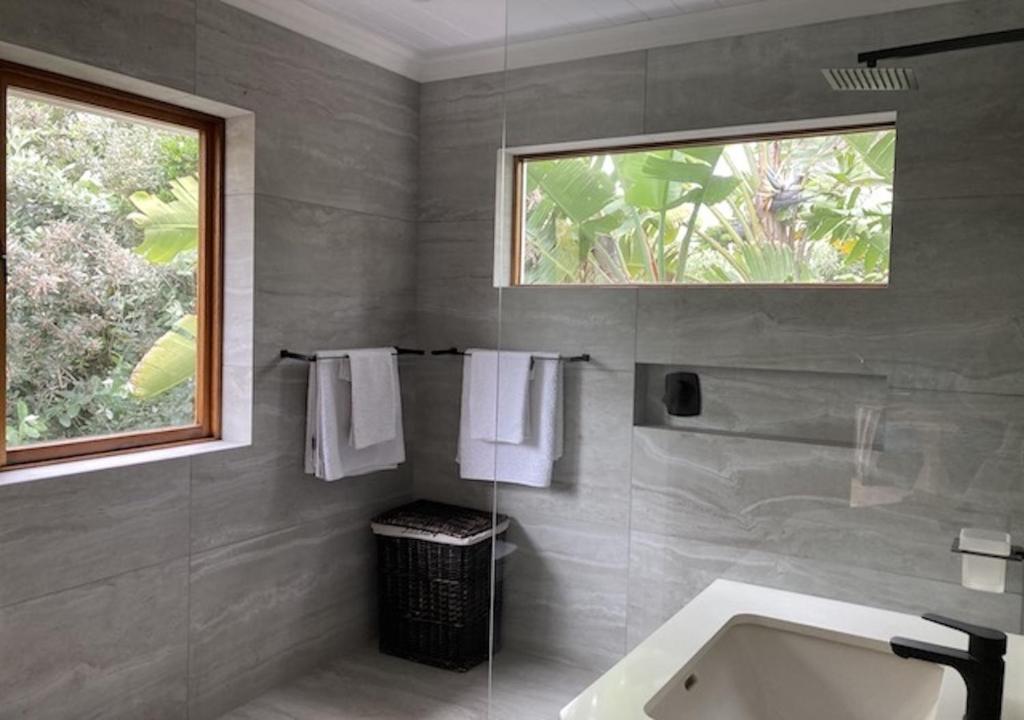 Aquarius Beach House photo