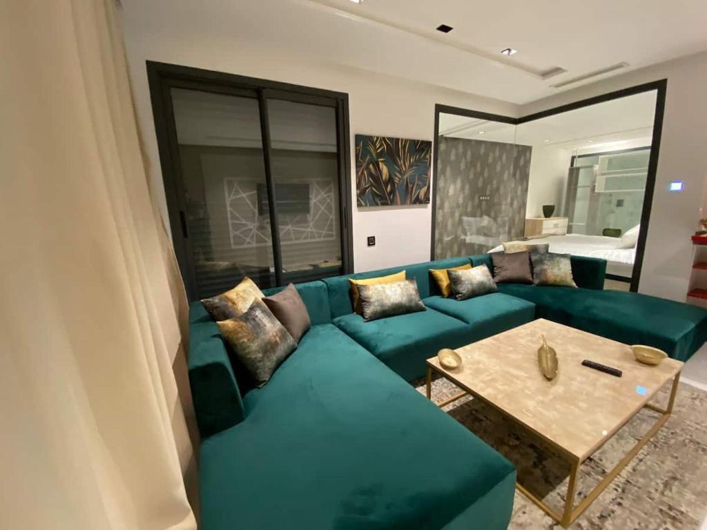 THE DREAM 12 - SENSATIONAL & COMFORTABLE,NEW FLAT, Casablanca