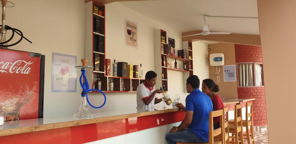 Bar/lounge, London House Resort in Biratnagar