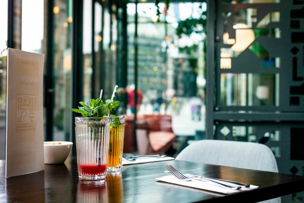 Hotel Amsterdam De Roode Leeuw Photo 23