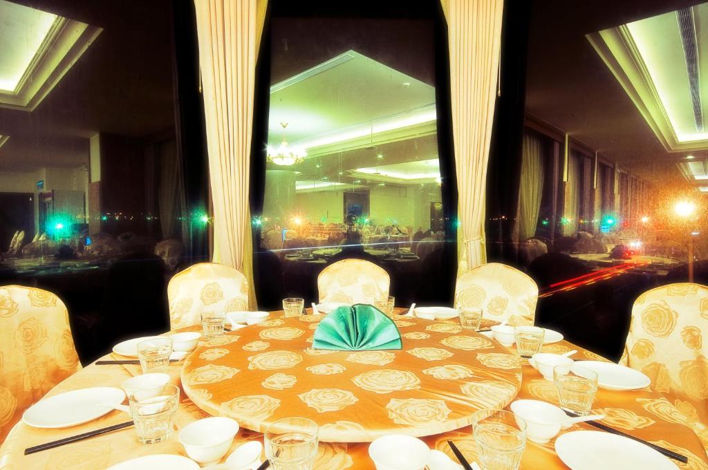 Ya Ling Hotel