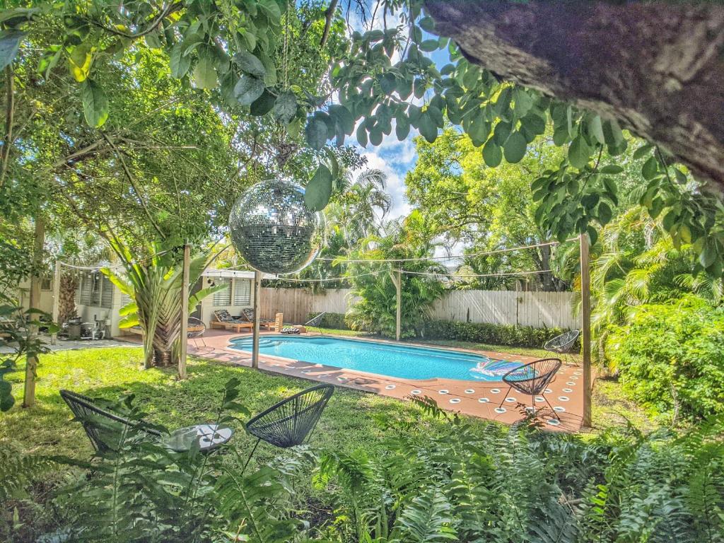 Casa del Ojo - 3 King beds - Sun-soaked pool, Fort Lauderdale