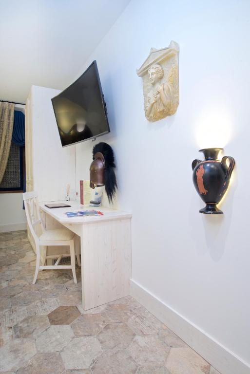 Design Suite Tirano photo