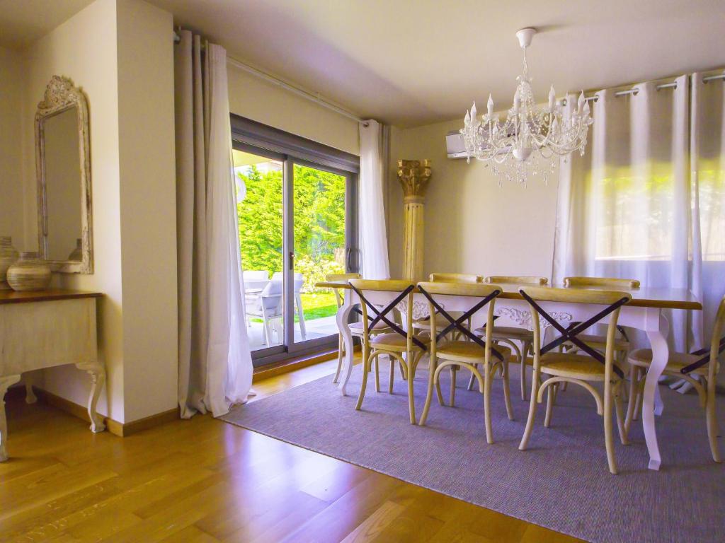Villa in Sanxenxo with Sea View & Pool - 5