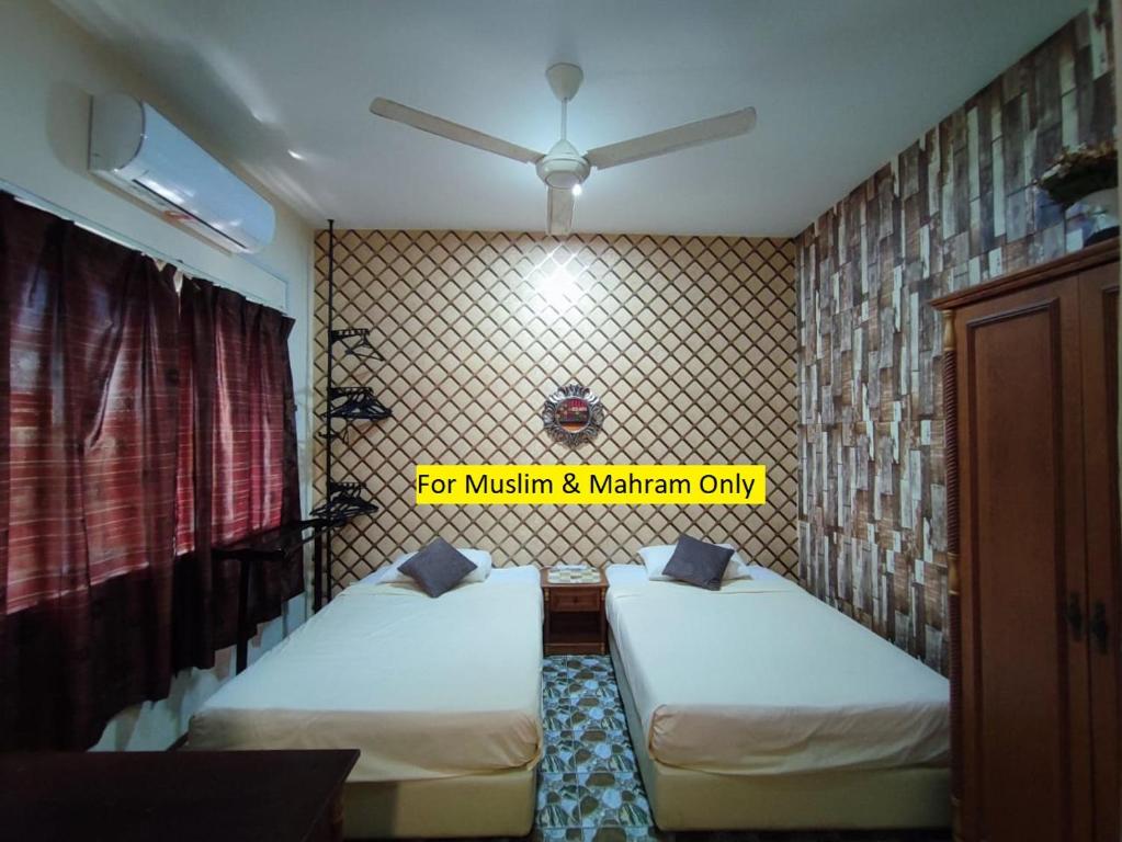 Hasif Homestay Studio at Ehsan Waterpark PD — Hotel in Port Dickson