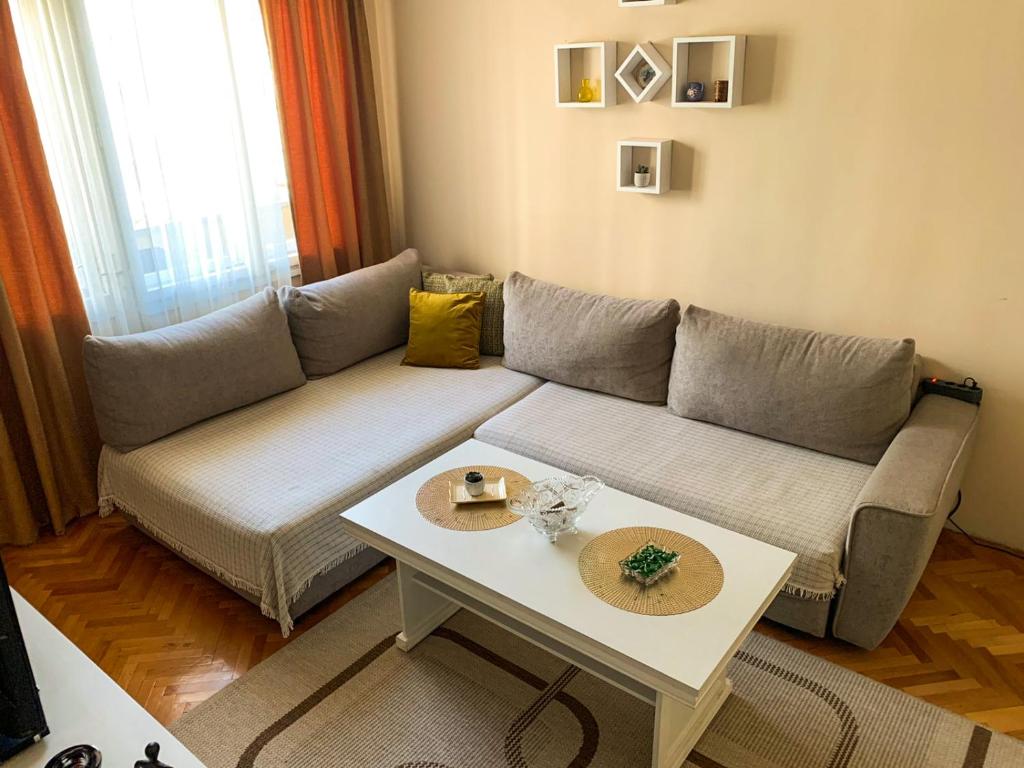 Cute, spacious apt in the heart of the old town - 5