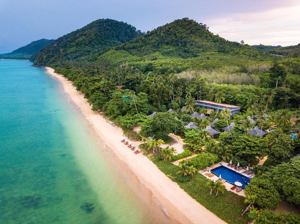 ชายหาด
