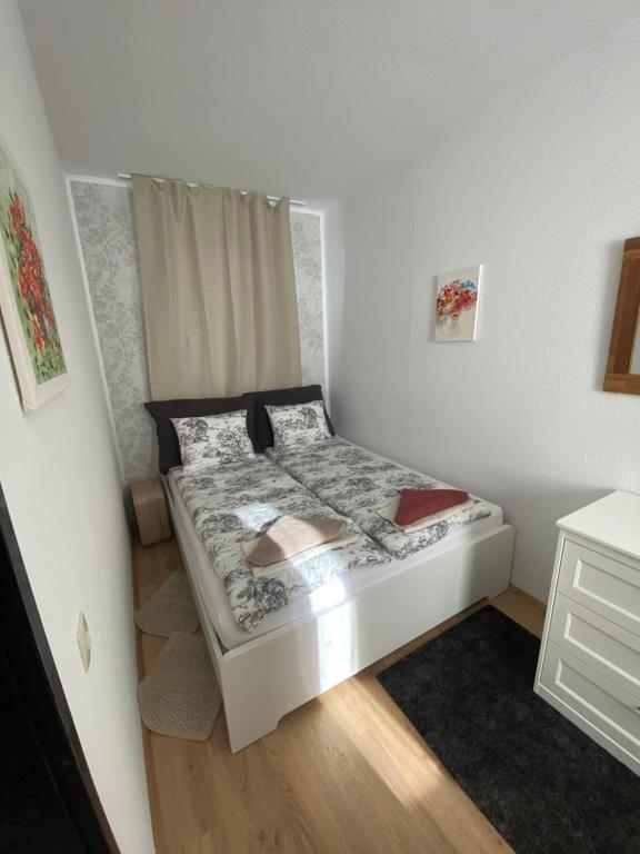 Ferienhaus Dana - 2
