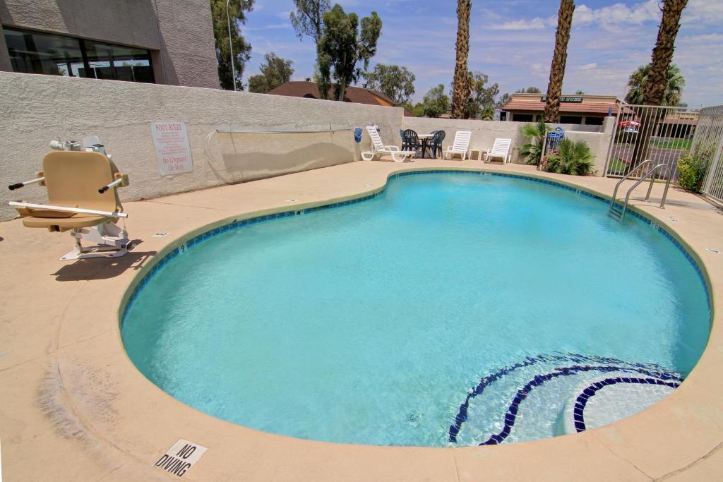 Motel 6-Tempe, AZ - Broadway - ASU photo