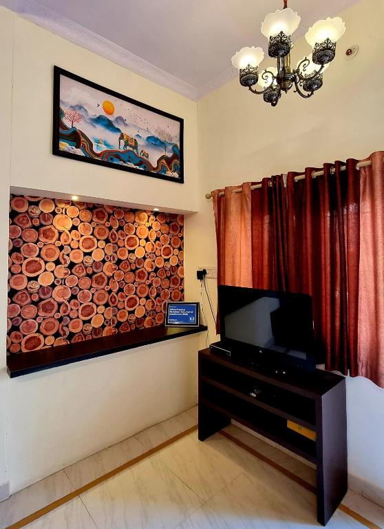 Aditya Premium HomeStay- Furnished Air Conditioned- 2BHK photo