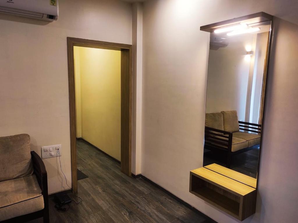 Hotel Manasi Royal , Satara photo