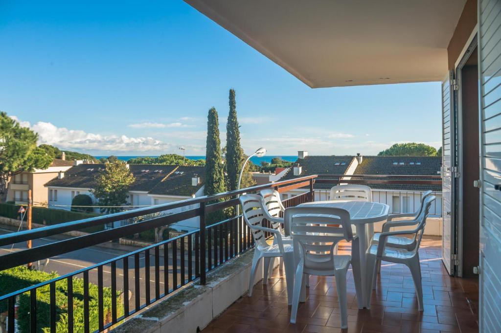 U-5 CALELLA DE PALAFRUGELL 4 PaX - 3