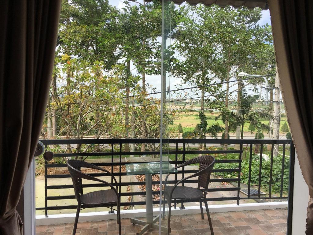 HANA RIVERSIDE VILLA