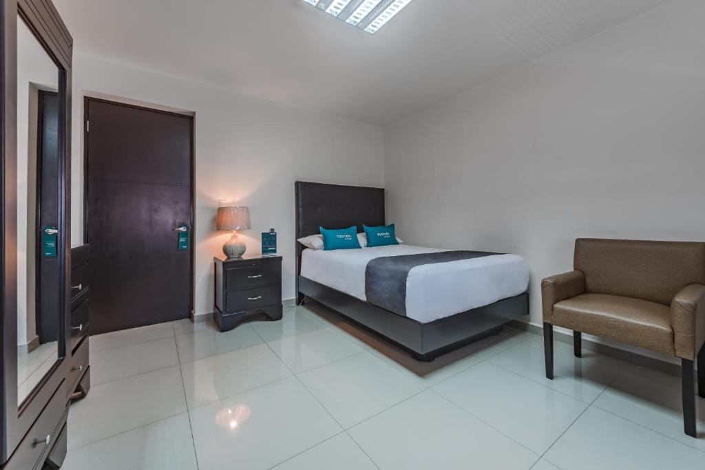 Suites Ejecutivas Monterrey - 1