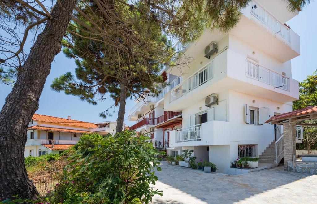 Tassos &amp; Marios Apartments II — Hotel in Zakynthos Island