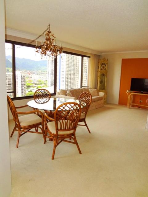 Waikiki vacation 2BR suite 88 photo