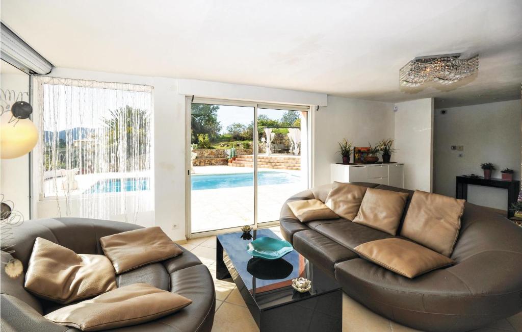 Pet Friendly Home In Les Adrets - 2