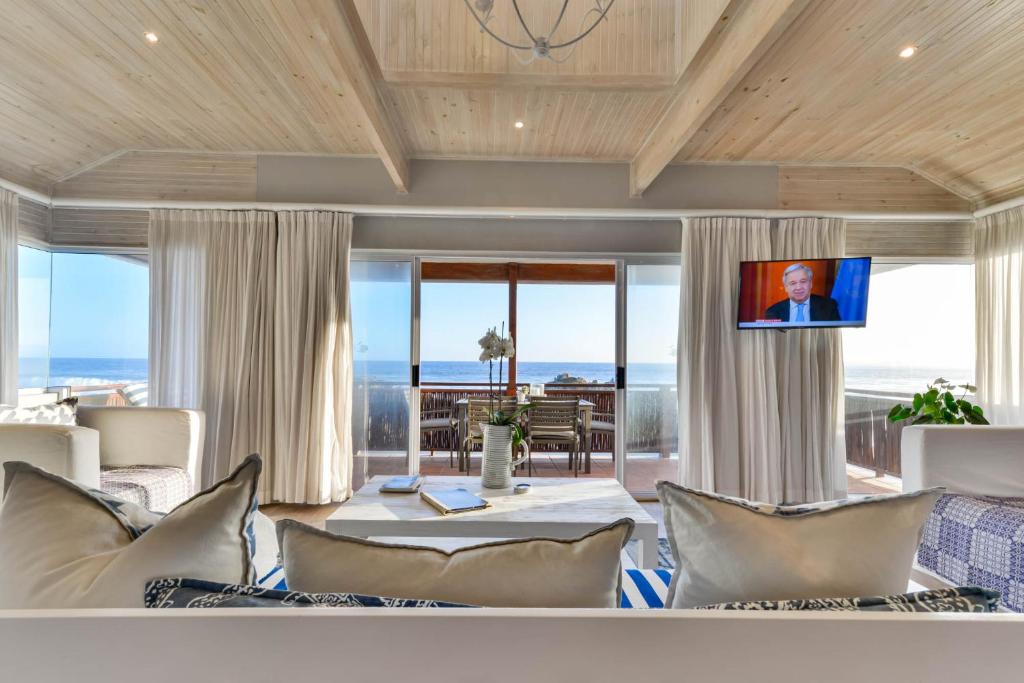 Singing Kettle Beach Lodge — Hotel in Plettenberg Bay