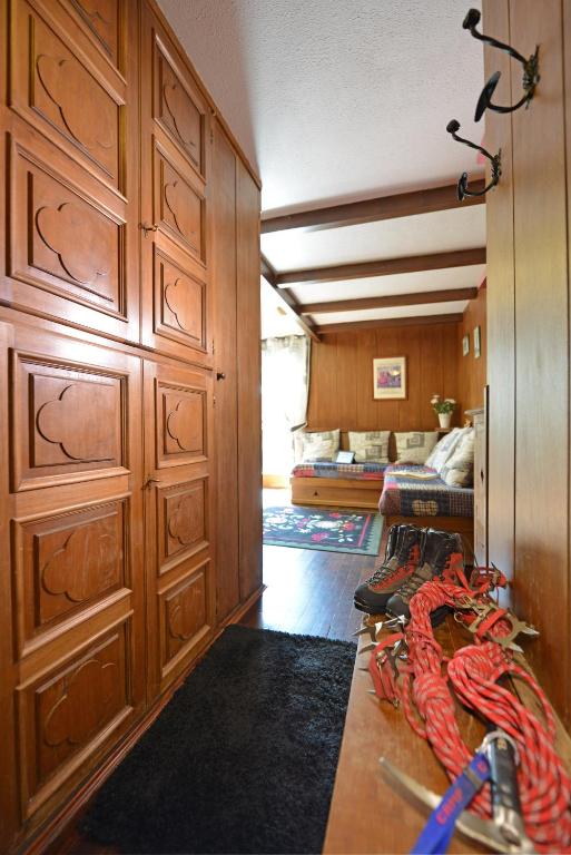Cervino Valley House Rododendro photo