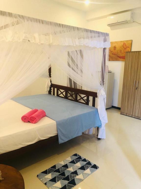Coral Palm Villa and Apartment photo