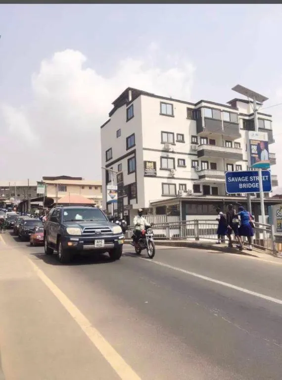 HOTEL MALLIKA COMPANY, SL, hotel in Freetown