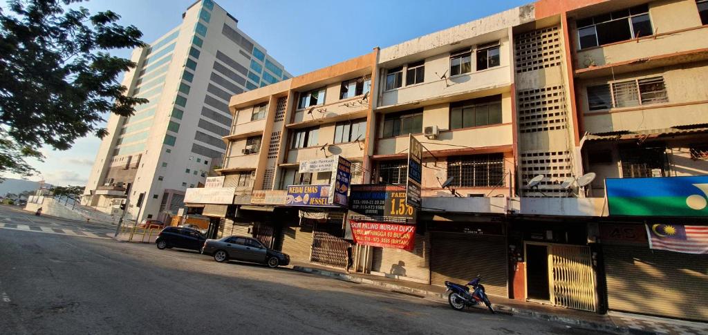 Escape Backpackers Kk