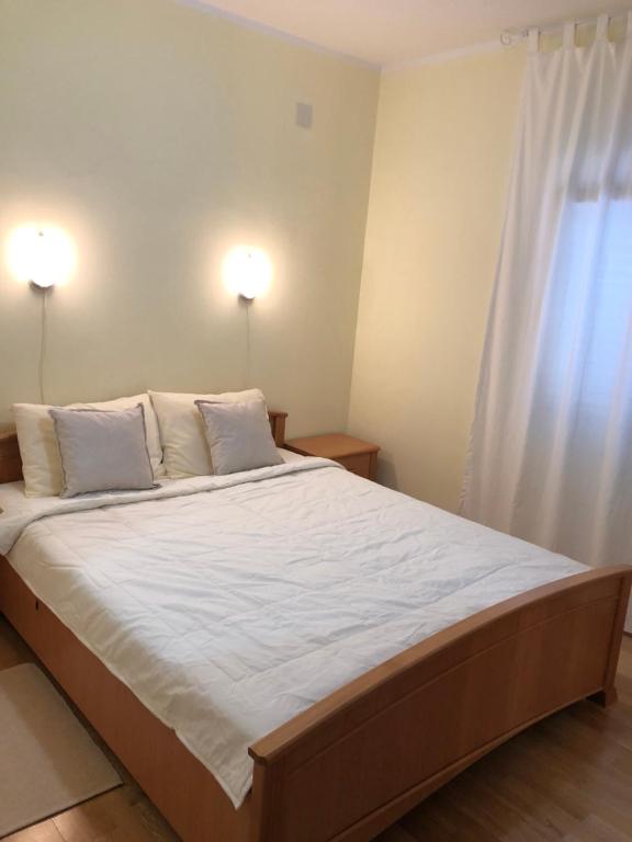 Petrovac Holiday apartments 1 - 4