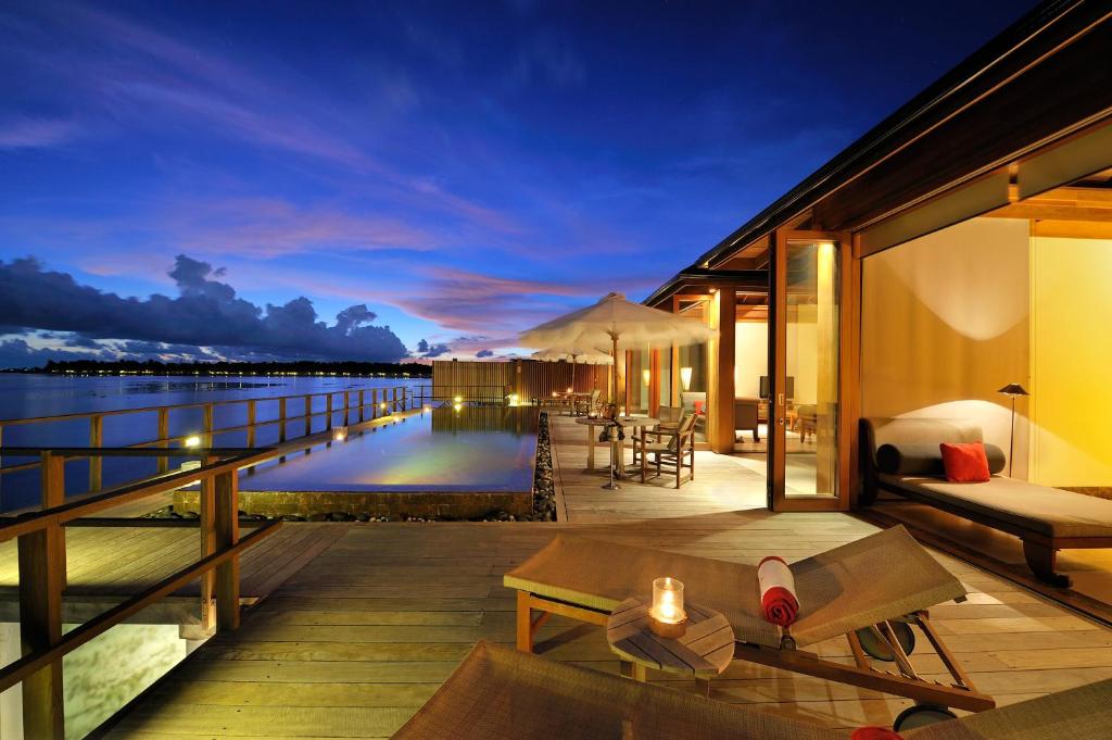 Villa Nautica Paradise Island Resort