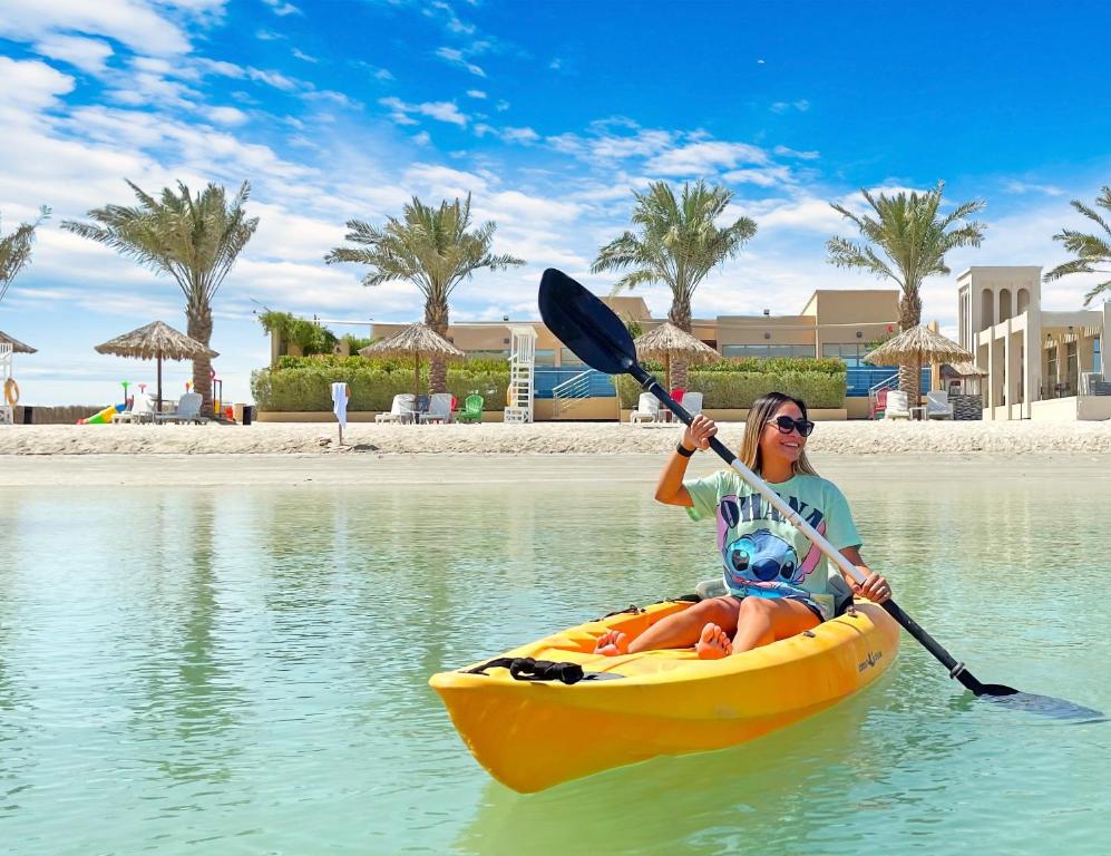 Jaw Resort & Spa photo