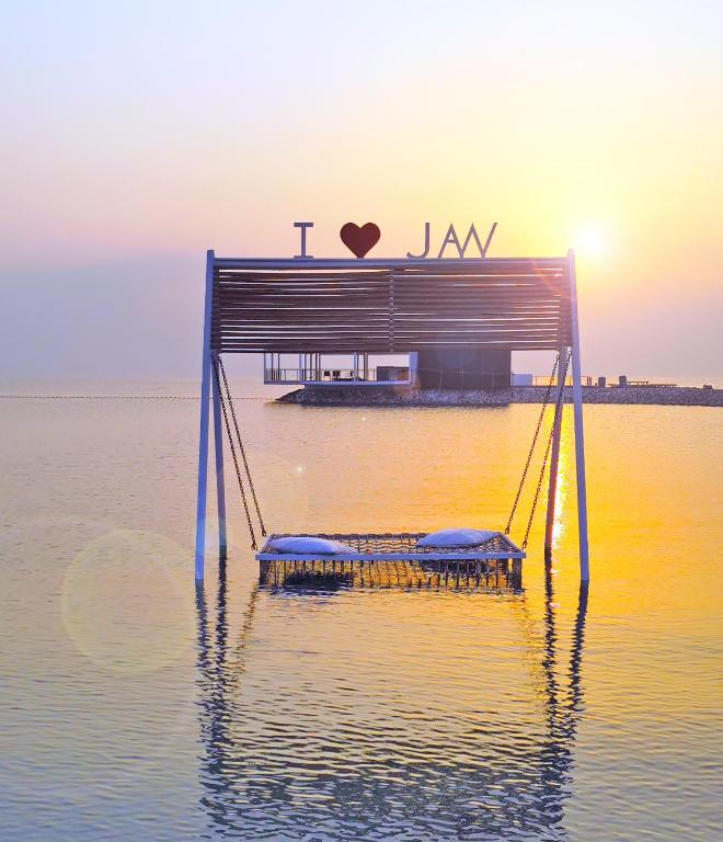 Jaw Resort & Spa photo