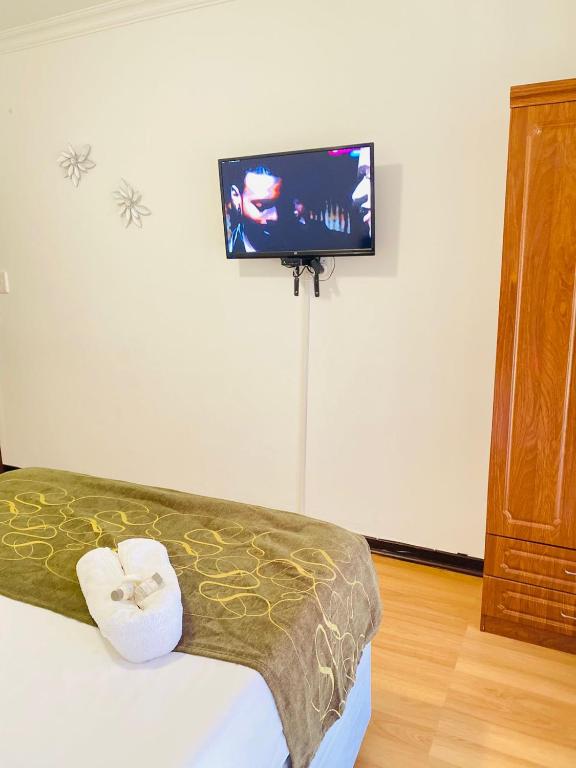 Airport Royal Guest House photo