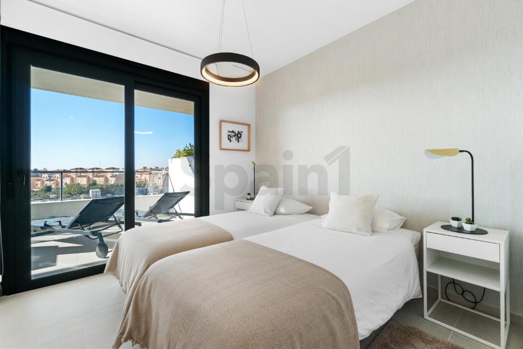 Exclusive apartment in Flamenca Village with gym, sauna, 3 pools - 600 m from the beach - 4