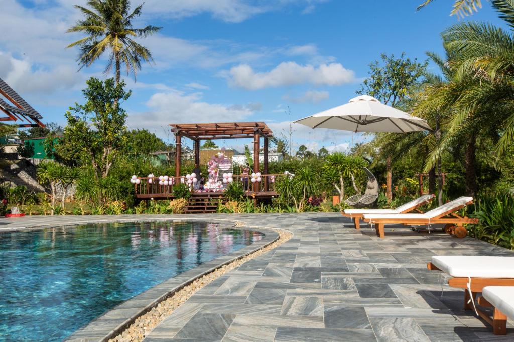 biệt thự Oceanfront Nha Trang voucher