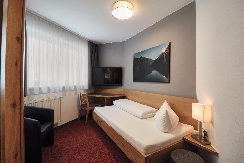 Hotel Garni & Aparthotel COLLINA - 5