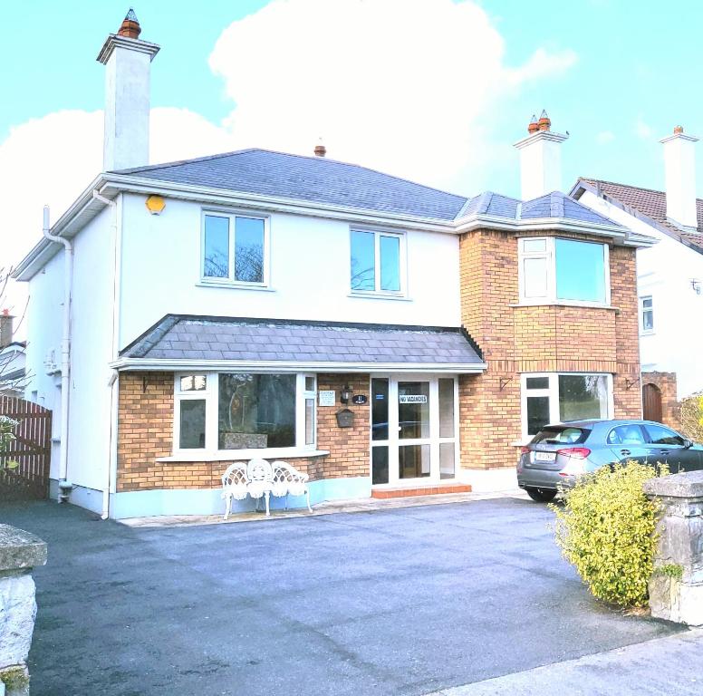 AVALON HOUSE — Hotel in Galway