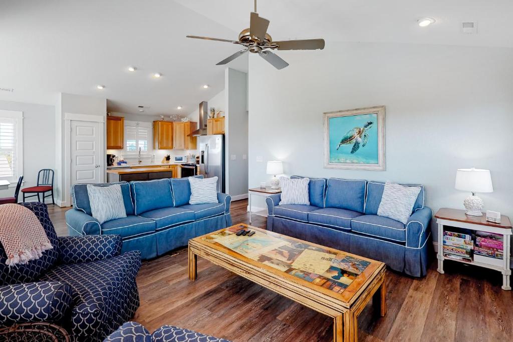 Days to Remember, Avon