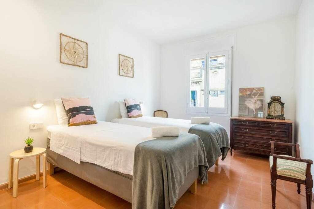 New top floor apt with a lot of light & air-con - 5