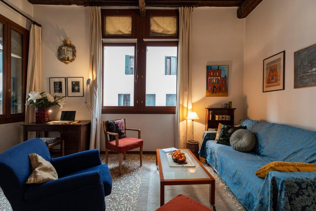 Cà Paola Cozy Venice Apartment - 5